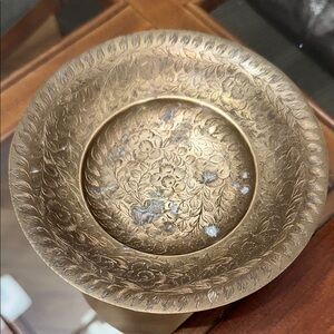 Elegant Brass Decorative Bowl